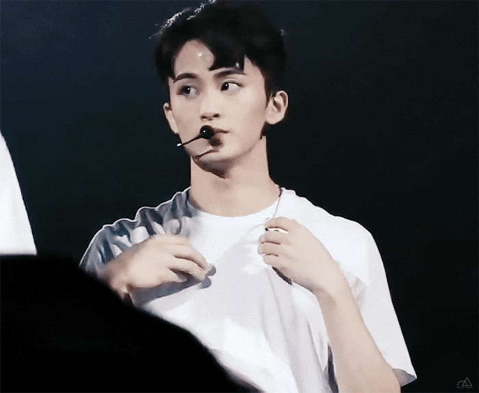 닮은꼴 지양하는거 아는데 이정도로 똑같으면 봐죠 | 인스티즈