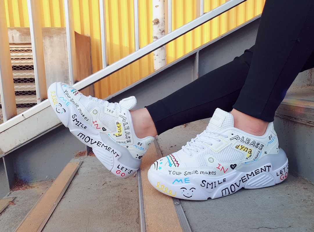 이 신발에 뭐 입어야해...? | 인스티즈