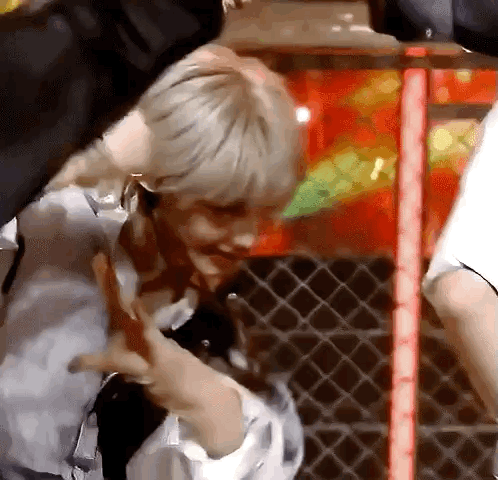 관계자외출입금지여긴백도어 할때 용복이 혀내미는거 봤어????? | 인스티즈