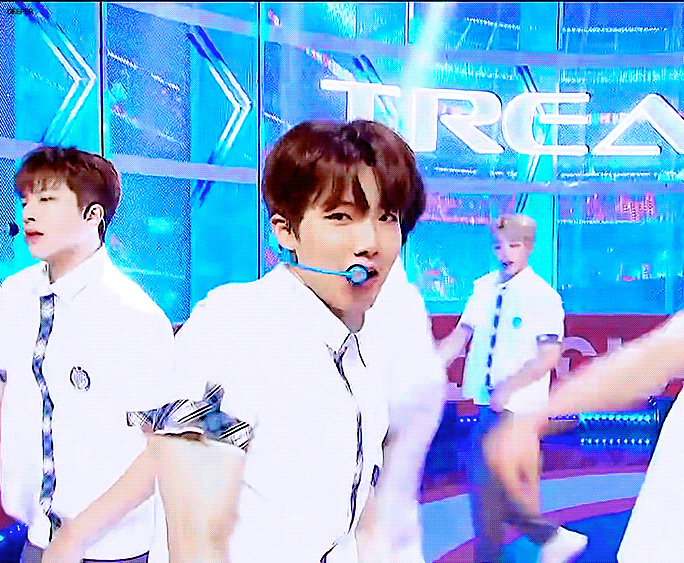 트레저 준규 이번 활동 날라다닌다 | 인스티즈