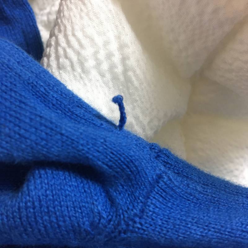 니트 잘 입는 익들아 이거 불량이야?ㅠㅠ | 인스티즈