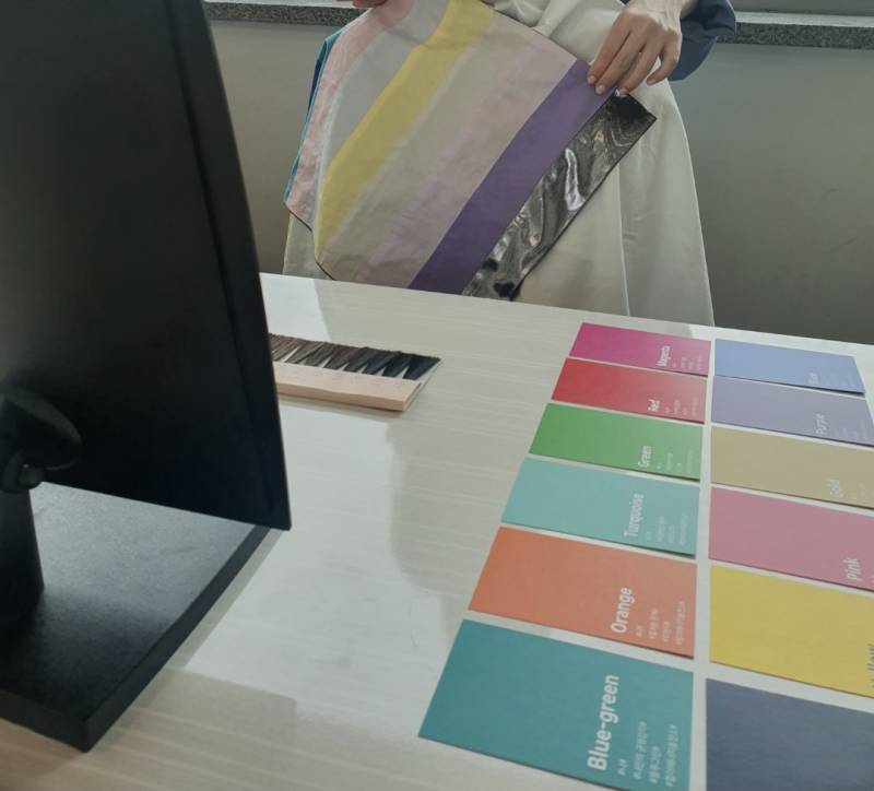 퍼스널 컬러 진단 받고 온 거 공유 해줄게 (여름/가을) | 인스티즈