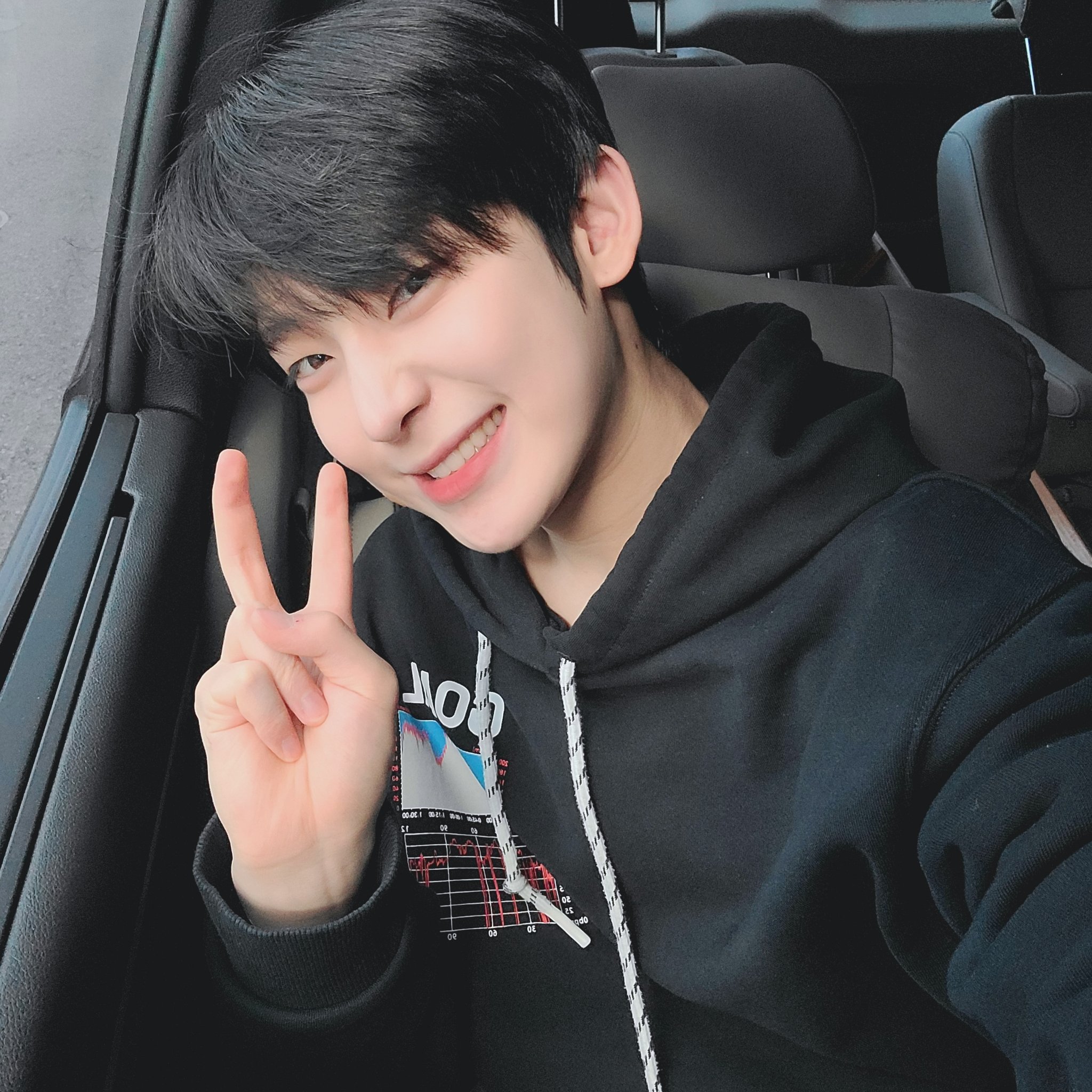 떠누 포카뜨면 진짜 난리나겠다 | 인스티즈