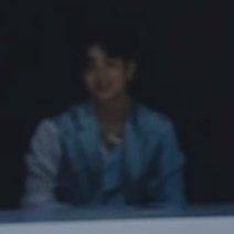 정우 새로운 멤버 뒤에서 흐뭇하게 쳐다보고 있는거봐 ㅋㅋㅋㅋㅋㅋ | 인스티즈