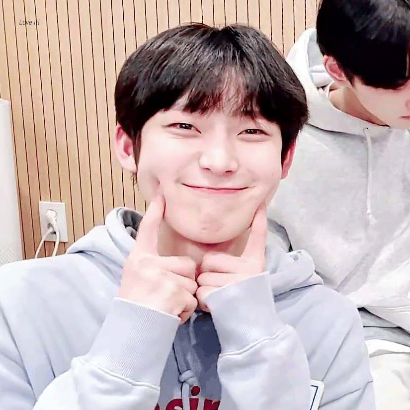 아니 얘가 어떻게 브이앱 두번째 하는 아이인가요 (엔하이픈 선우 | 인스티즈