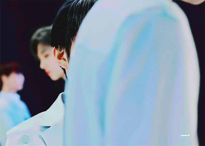 아니.....정우만 시간이 거꾸로 가는거임..? | 인스티즈