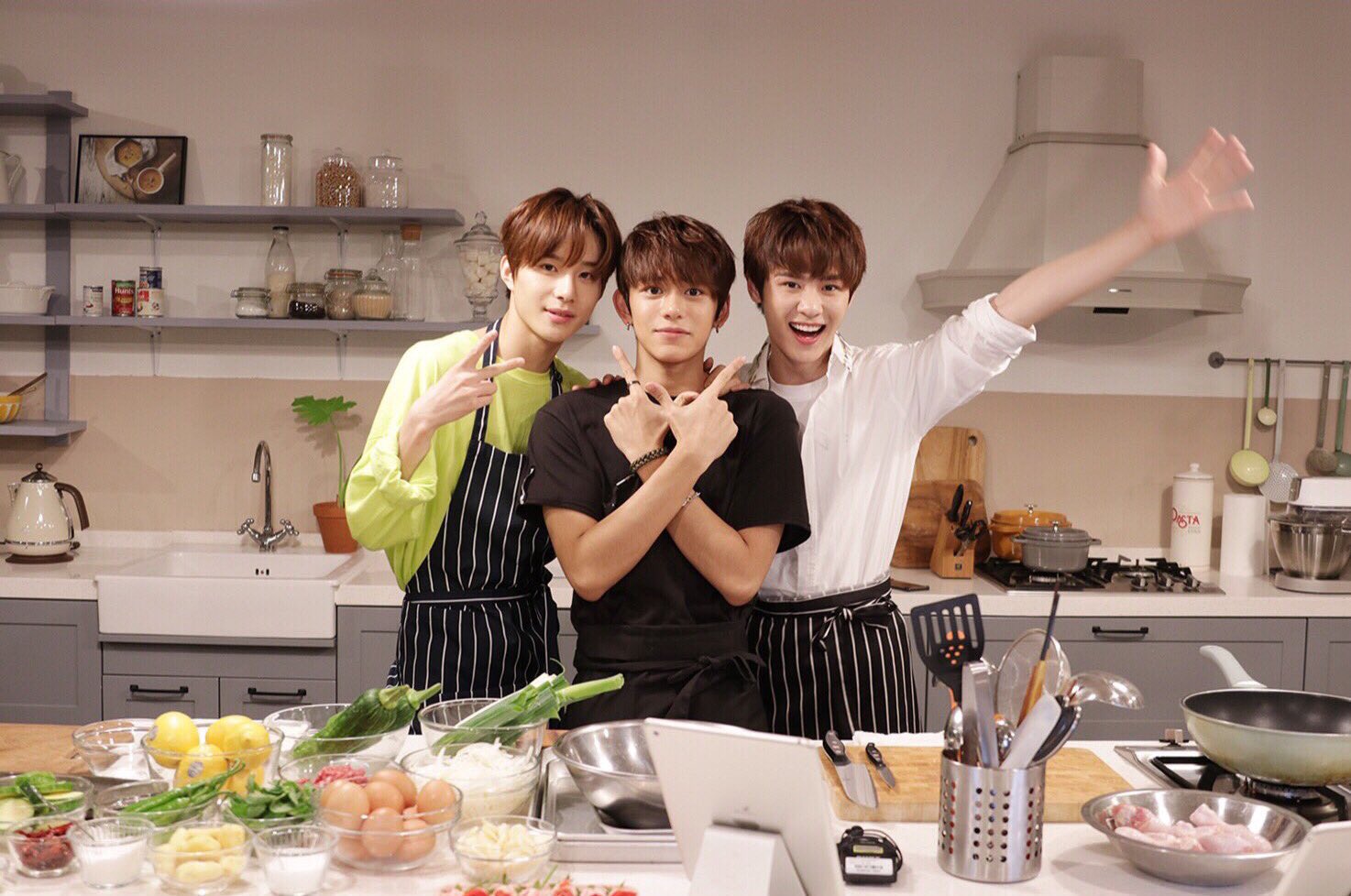 엔시티 맨 오른쪽 분 누구시지? 태일..? | 인스티즈