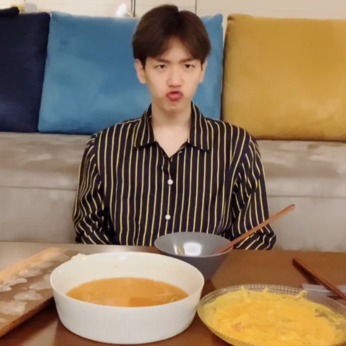 엥 백현이 냉미남이라고? | 인스티즈