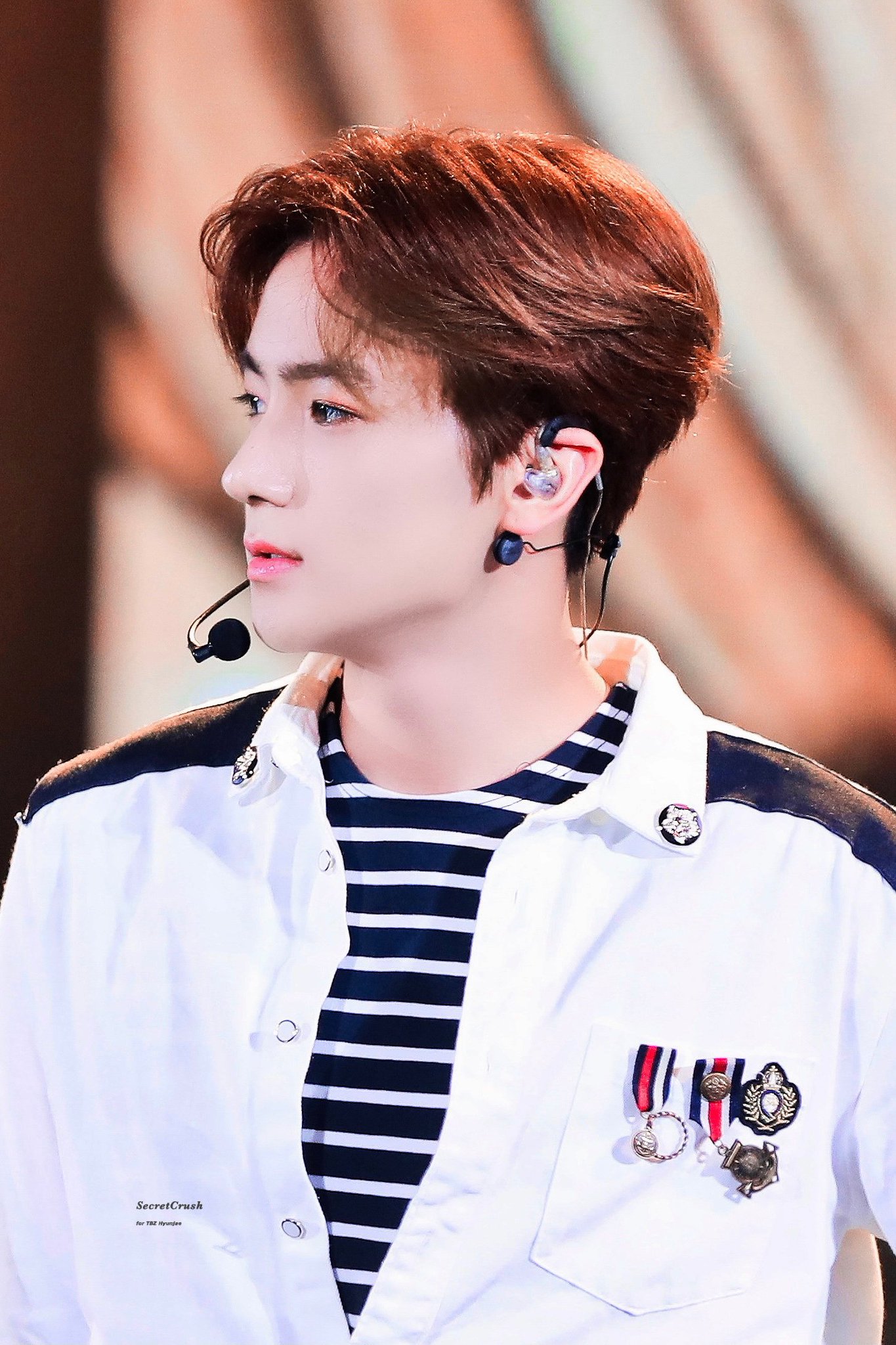 이재현 그 조각상 발라버리는 미모로 귀엽기까지 하면 어쩌자고 | 인스티즈