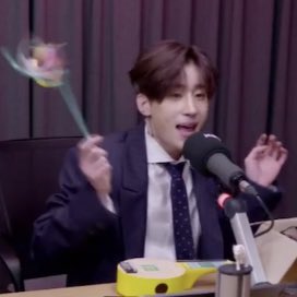 오늘 분명 아나운서 컨셉이였는데 | 인스티즈