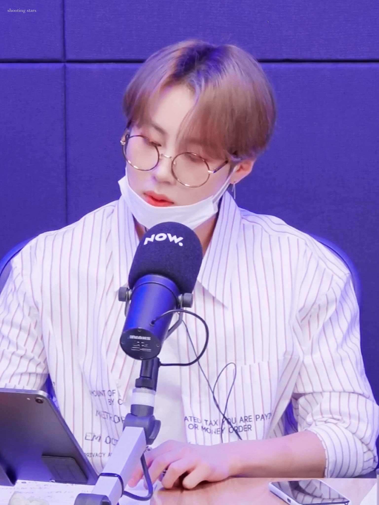 얼마 전에 하성운 오랜만에 안경 써줘서 | 인스티즈