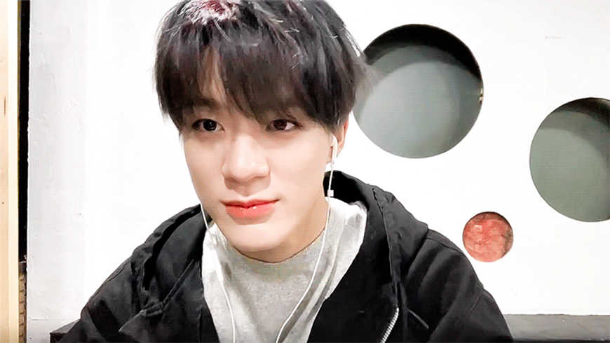 내본진 진심 학식같아...실제로는 수능도 안보고 고등학교 자퇴했지만 | 인스티즈