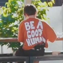 방탄 지민 옷 문구 | 인스티즈