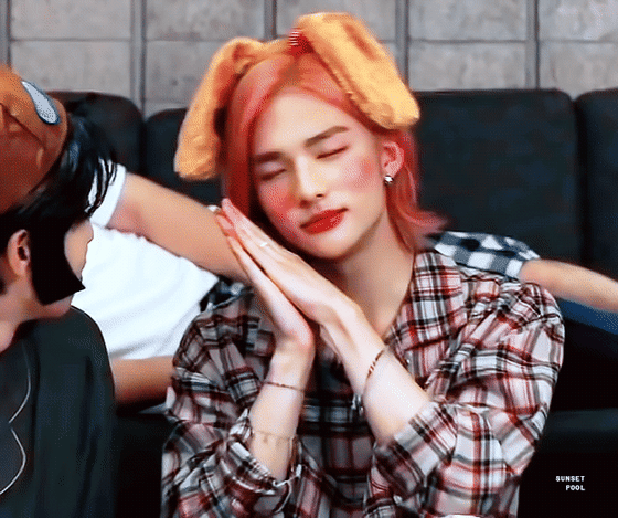 아잔다에서 귀여움 최고치 찍은 스키즈 현진.. | 인스티즈