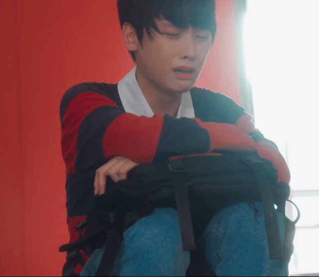 [잡담] 슾구들아 지금쯤 덕호 학교에서 킹카됐겠지? | 인스티즈