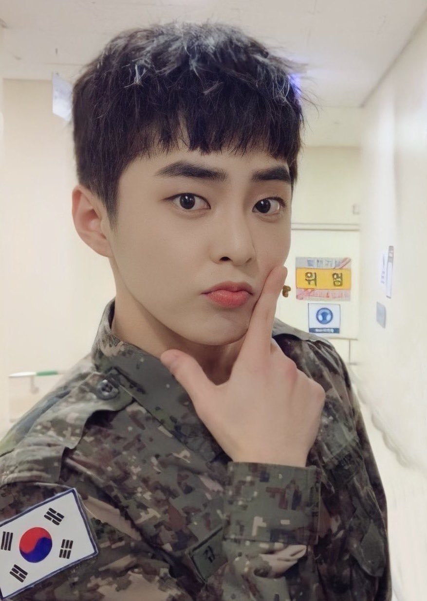 시우민 얼굴 황당하다 | 인스티즈