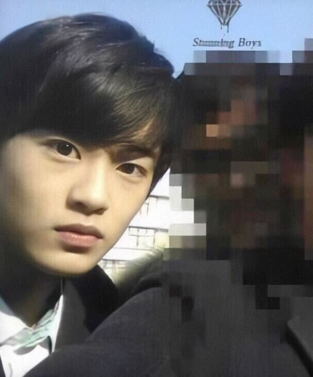 마크 중학생 때 사진 진짜 기억조작 미쳤음 | 인스티즈