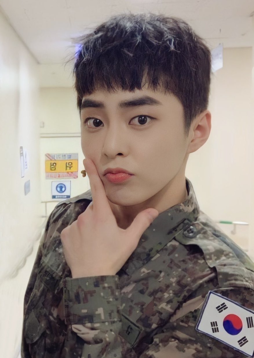 오늘 시우민 헤어스타일은 전역하고도 보고싶다 | 인스티즈