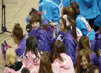 아 혜리 자기보다 어린 에이핑크 동생들한테 언니미 넘치는거 진짜 귀엽닼ㅋㅋㅋㅋㅋㅋㅋㅋㅋ | 인스티즈