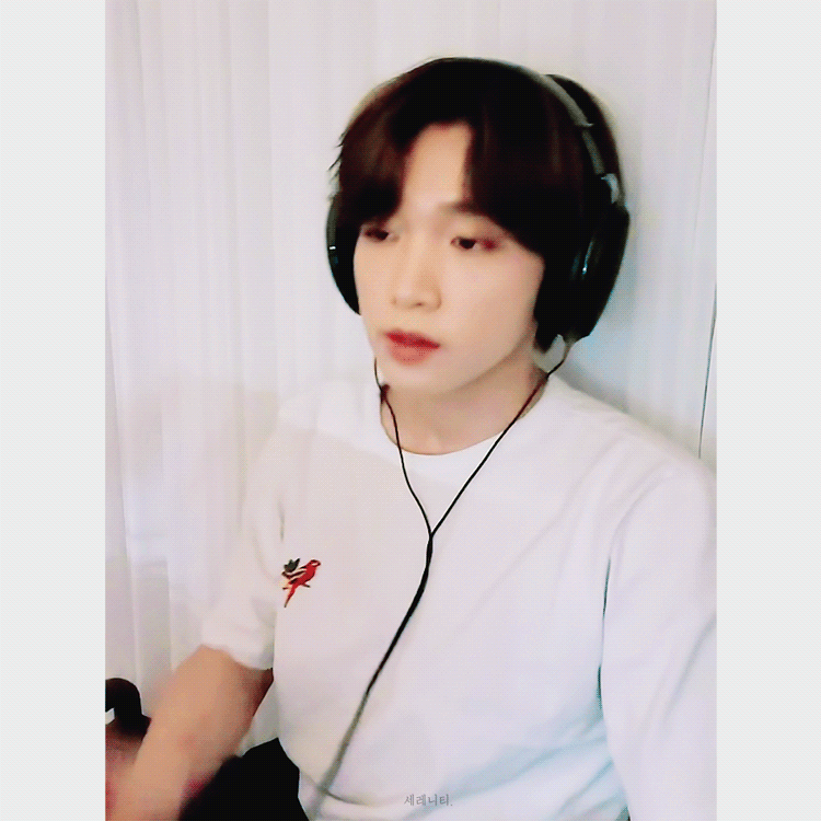 정세운 밤에 브이앱하면 볼수있는거 | 인스티즈