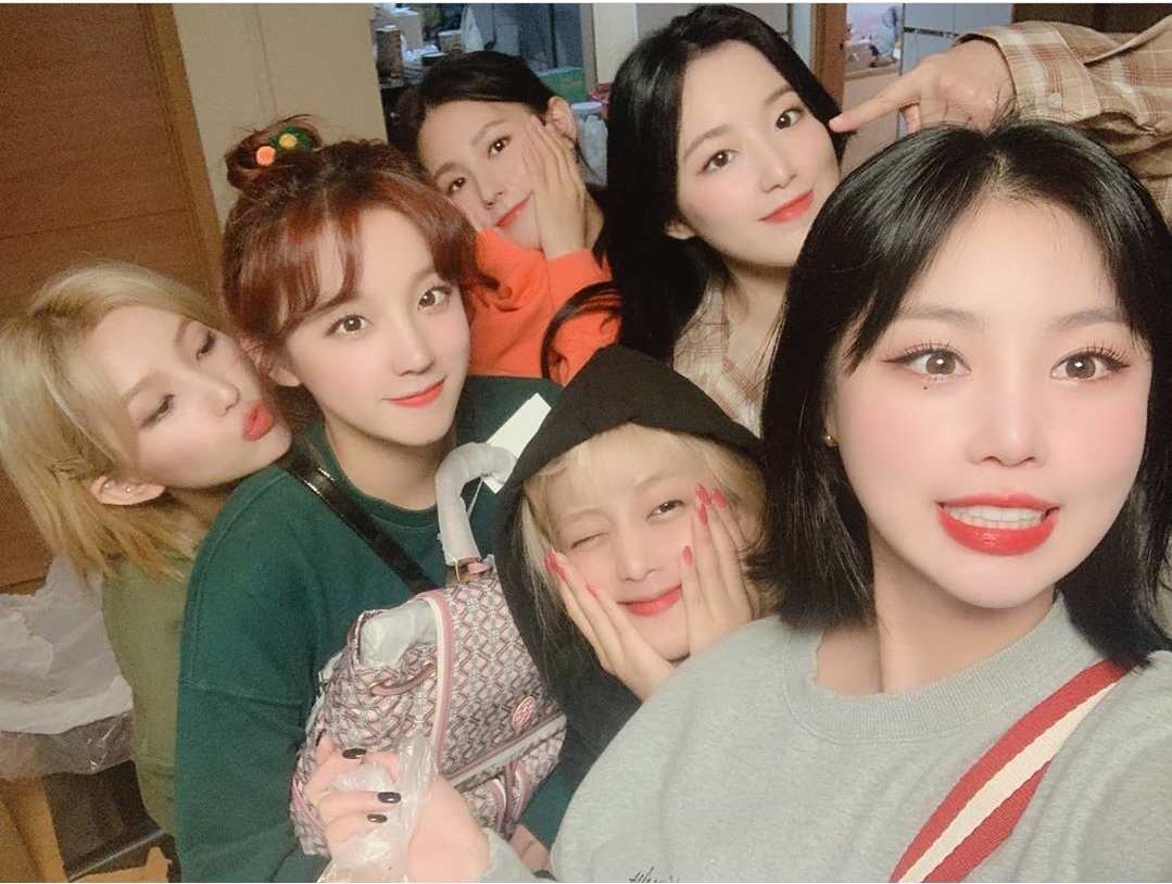 아이들 우기 슈화 미연 이렇게 보니까 진짜 닮긴 했다 | 인스티즈