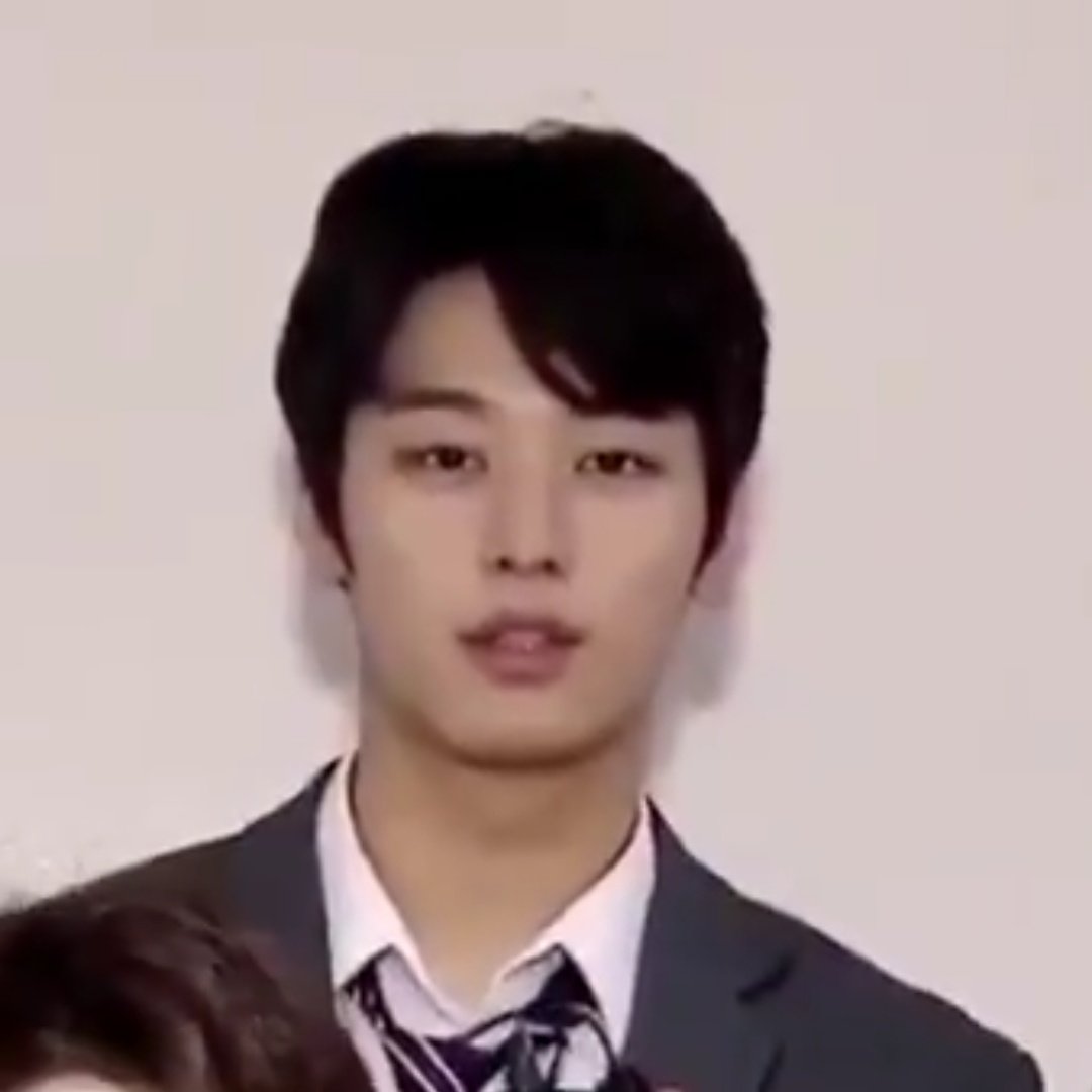 아기이재현 웃음참는거 개ㄱㅇㅇ | 인스티즈