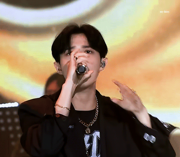 오늘 김재환 짤 뜨는 것마다 대박적이야 | 인스티즈