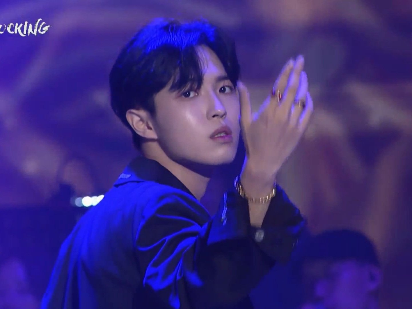 오늘 김재환 얼굴 | 인스티즈