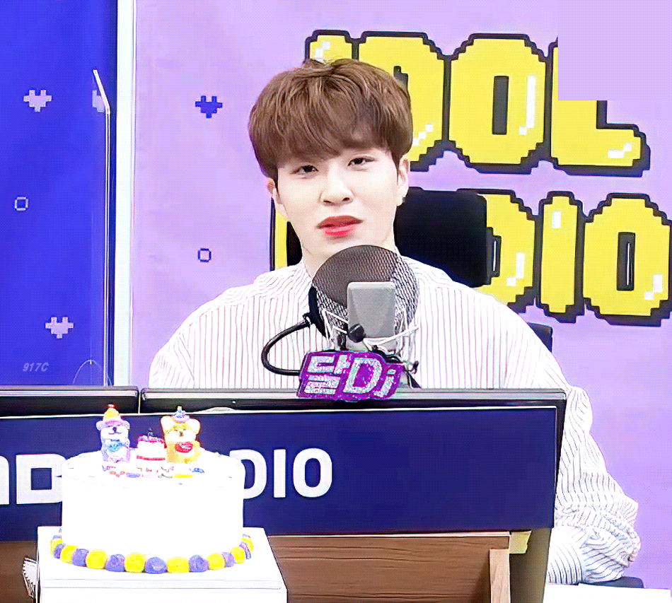 아돌라시즌투언제하는데에에엑 갓세븐컴백하면나가야한ㄱ다고오옥 | 인스티즈