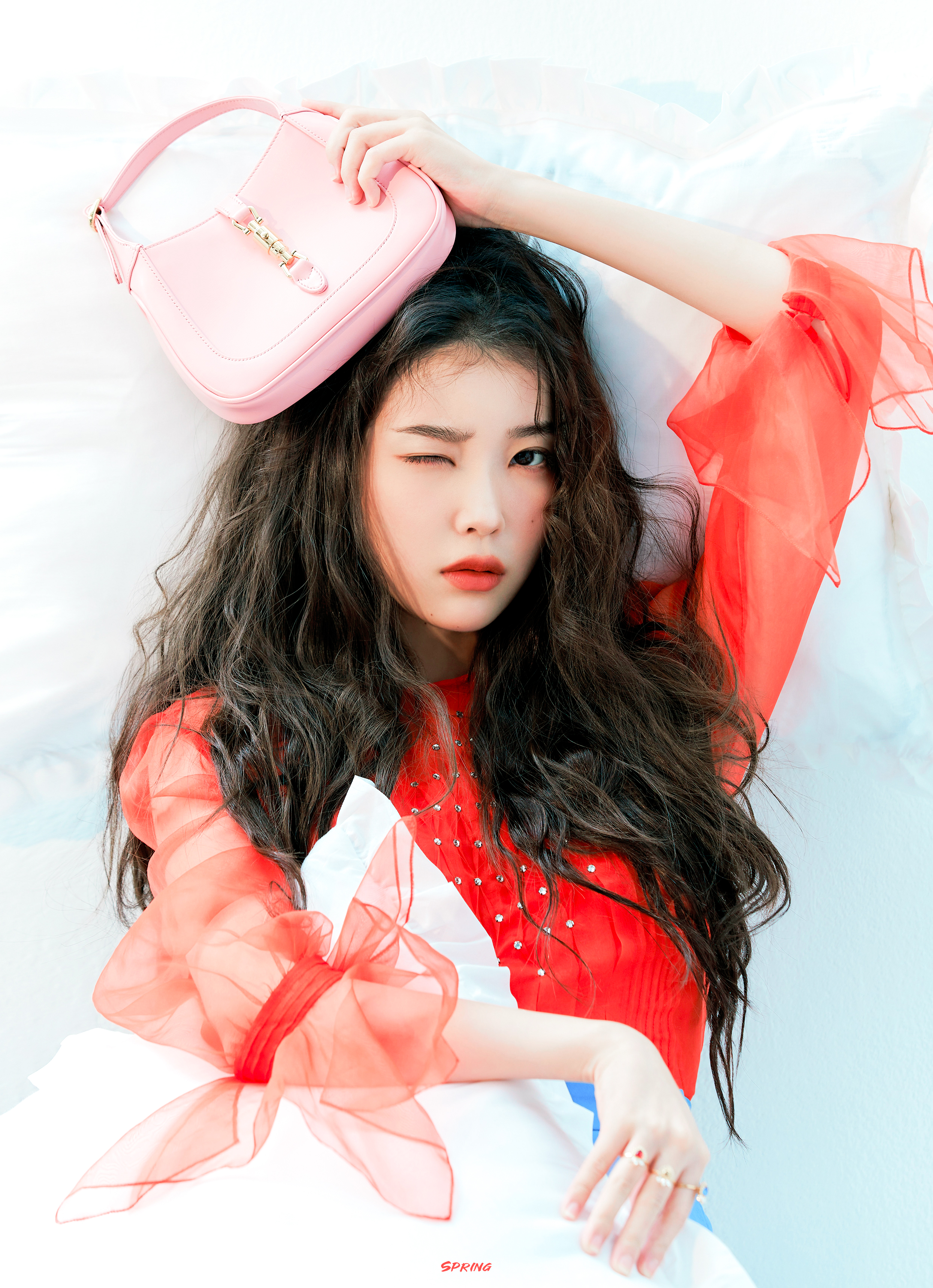 아이유 화보 볼 때 마다 저장한다 ㅋㅋㅋㅋㅋㅋㅋ | 인스티즈