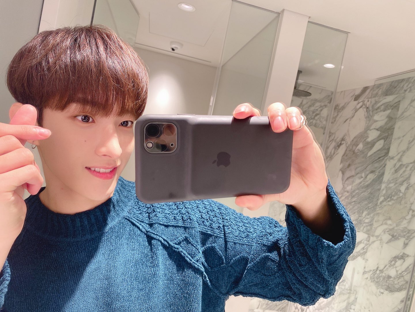 아ㅠ 진짜 사귀고 싶다ㅠ 너무 잘생김 어엉ㅇㅠㅠㅠ | 인스티즈