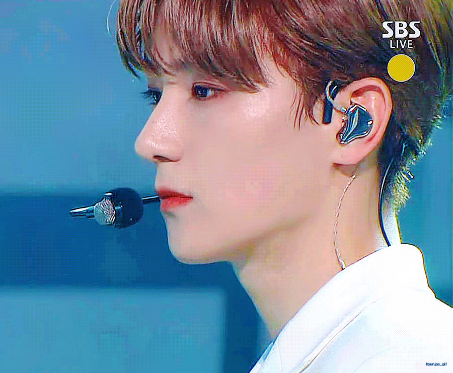 아 이재현 진짜 너무 잘생겼는데 너무 조각같은데 웃으면 귀여워서 환장하겠음 | 인스티즈