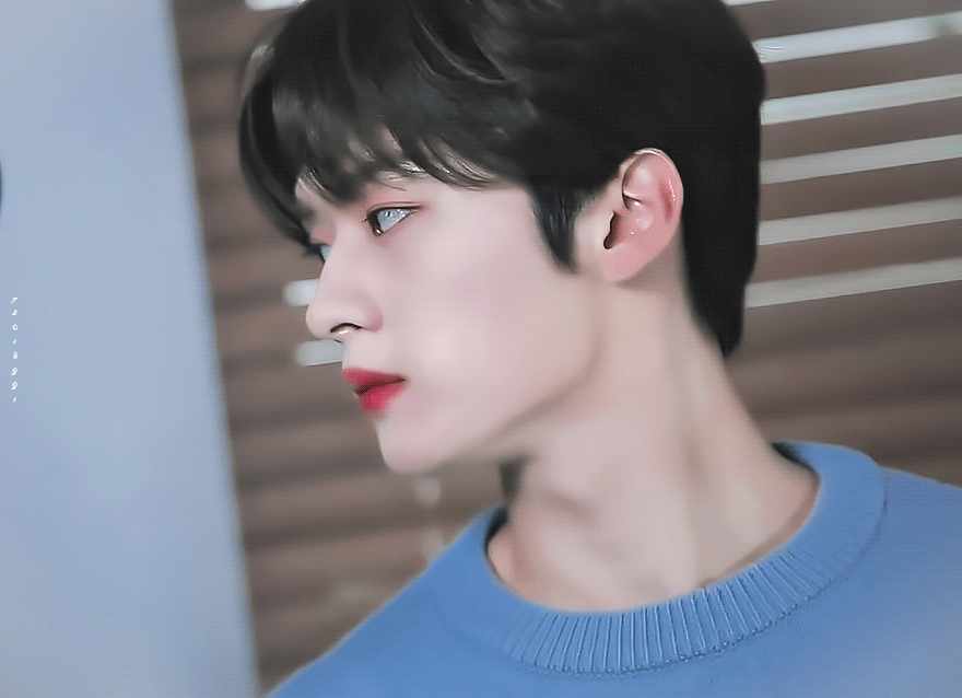 콧대봐...진짜 무슨일이야 이게 | 인스티즈