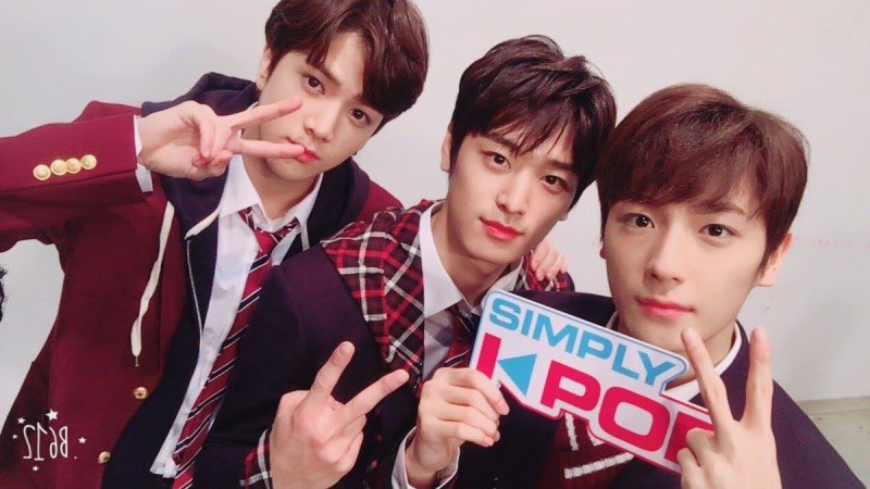 나 2017년에 뭐했니..이렇게 생긴 신인을 몰랐다는게 원통하다 | 인스티즈