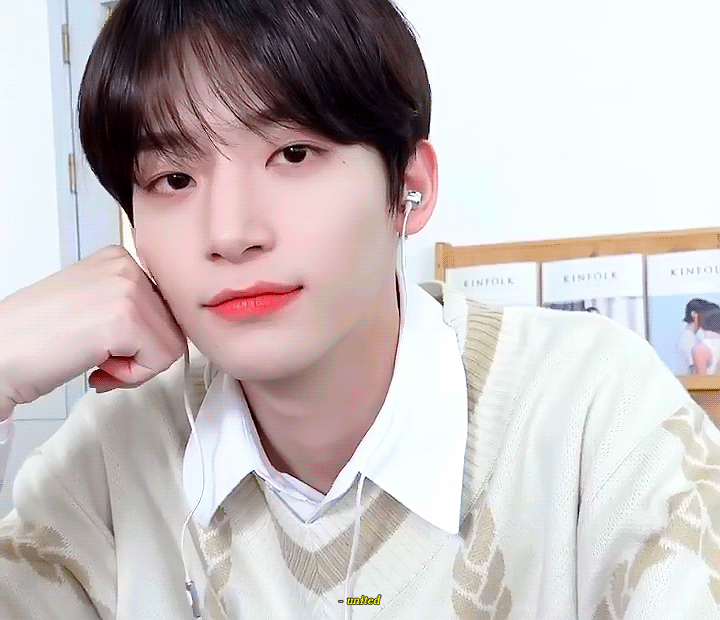 익들아 우리 정모 너무 예쁘지 너무 기엽지 너무 강아지지?ㅠㅠㅠㅠㅠㅠㅠㅠ | 인스티즈