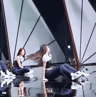 와 유나 이거 어떻게 하는거야 | 인스티즈