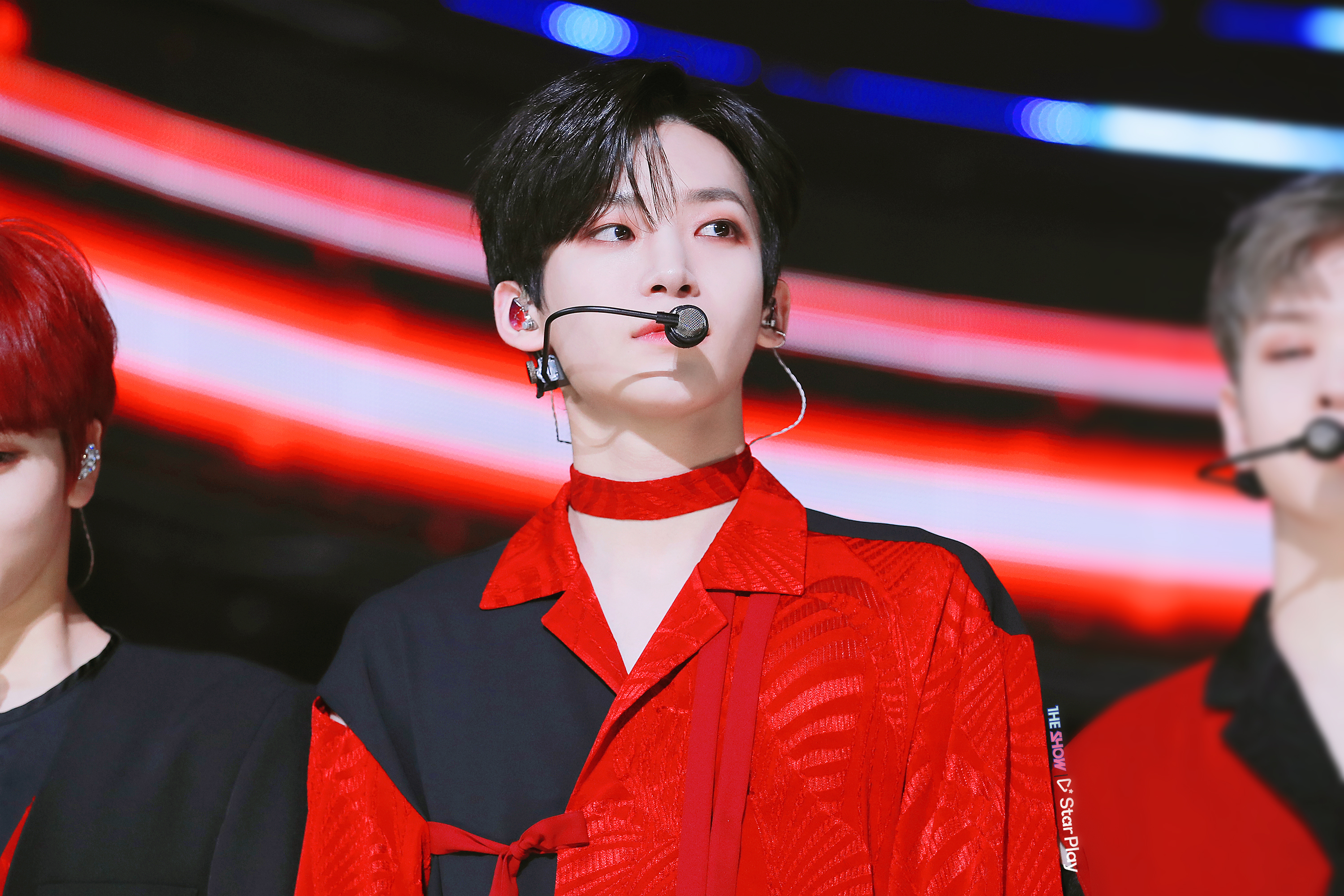 구정모 어떡해 사람이 뭐 이렇게 생겼어!!!! | 인스티즈