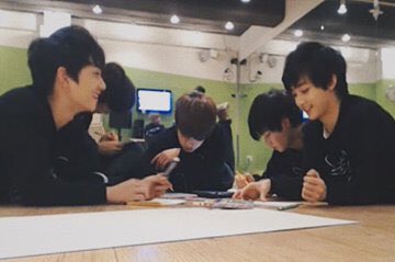 ㄱ 오늘 내씨피 연생때 짤줍했는데 온몸이 간지러움 | 인스티즈