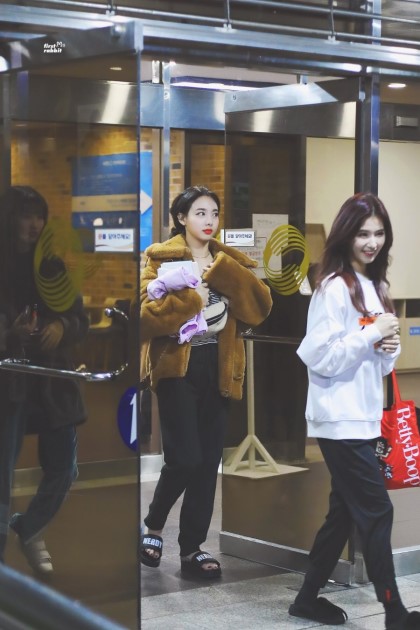 가을을 맞이해 영혼까지 긁어 모아본 나연 사복 ((스압주의)) | 인스티즈