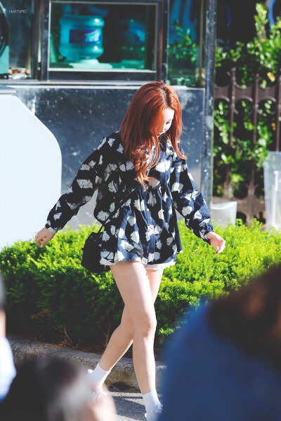 가을을 맞이해 영혼까지 긁어 모아본 나연 사복 ((스압주의)) | 인스티즈