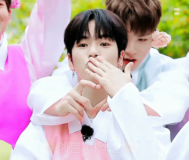 재혁부인 지금까지 윤재혁 보다가 잠못자는중 트맵 보려면 | 인스티즈