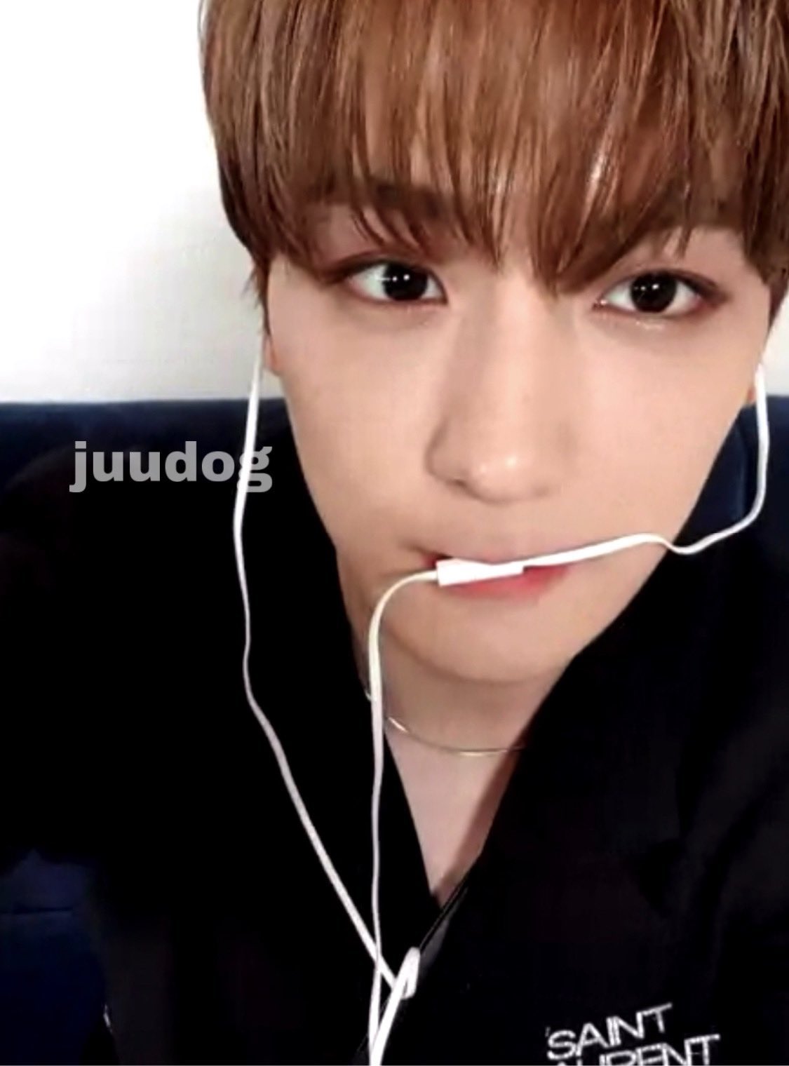 더보이즈 현재 팬들아.. 이중에 누가 현재인지 알려줄수있어?ㅠㅠ | 인스티즈