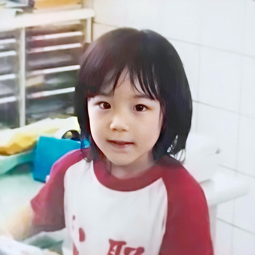 아이들 슈화 어릴때랑 똑같은거봐 | 인스티즈