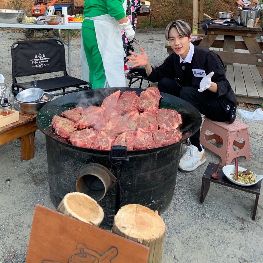 릭깅아 내가 한우 맨날 사줄테니까 | 인스티즈