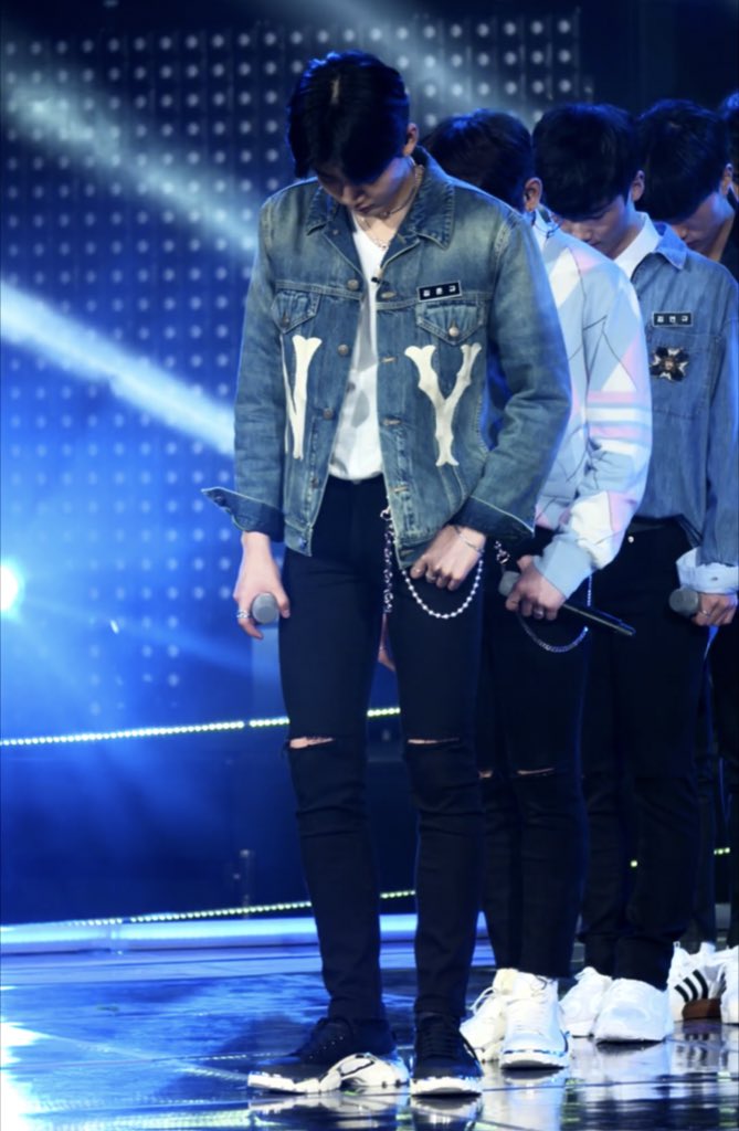 몸이 그렇게 이쁘다는 남돌.. | 인스티즈