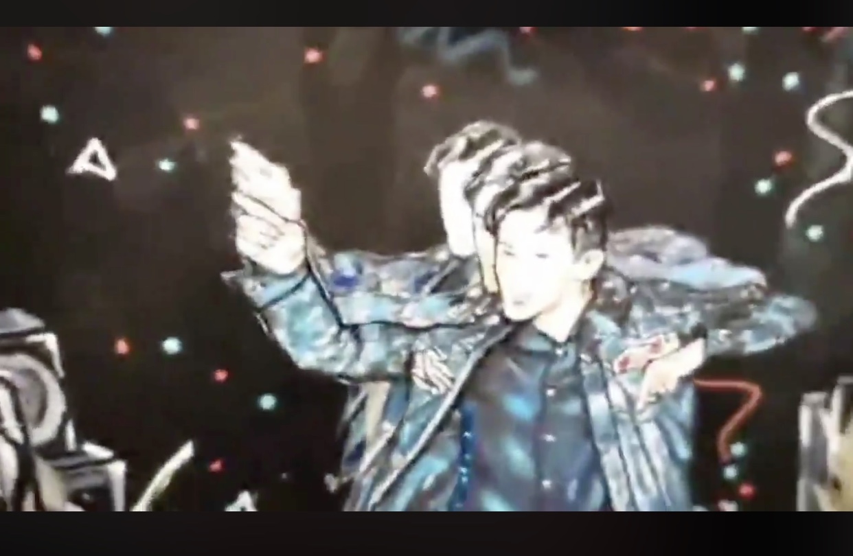 제발 이것좀 봐줘 항의해야해 슈퍼엠 무대 그린사람 누구야❗️‼️ | 인스티즈