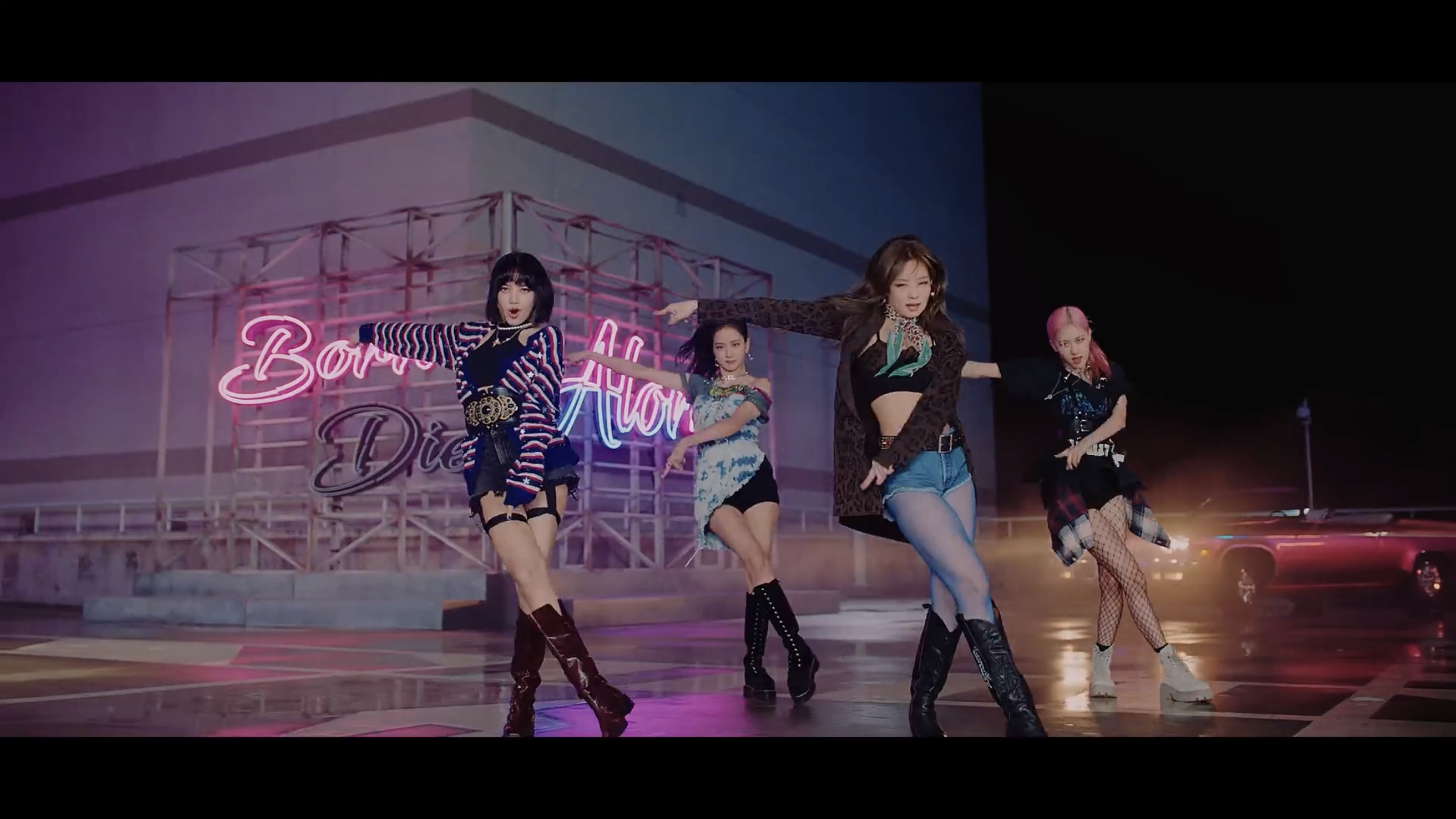 근데 블핑 신곡안무 내가 하면 선거송 도와주는 알바같을듯 | 인스티즈