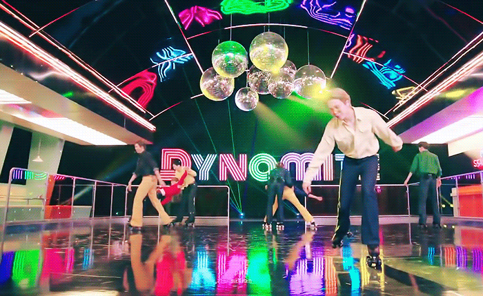 지민..롤러도 잘 타..🥺🥺💜 | 인스티즈