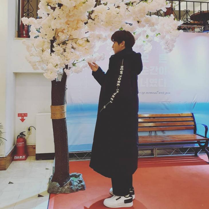 근데 허영생 키 안 크게 생겼는데 | 인스티즈