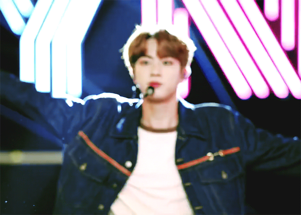 방탄 진 하트하고 표정 왜그러는거얔ㅋㅋㅋㅋㅋㅋㅋㅋㅋㅋㅋㅋㅋㅋㅋㅋㅋ | 인스티즈